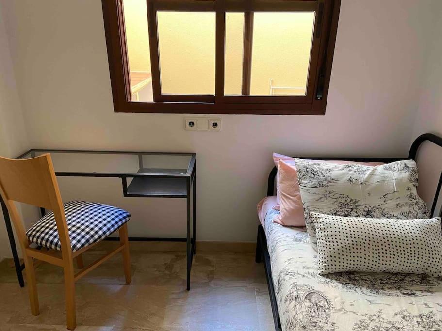 Atico Santa Lucia Terraza Y Parking Gratuitos Leilighet Alcalá de Guadaira Eksteriør bilde