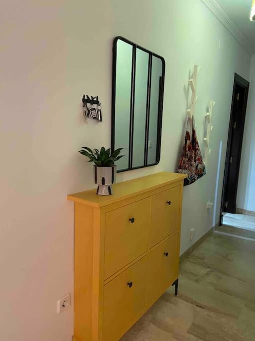 Atico Santa Lucia Terraza Y Parking Gratuitos Leilighet Alcalá de Guadaira Eksteriør bilde